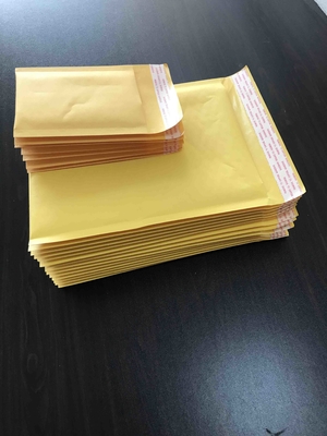 Druk Verschepende Kraftpapier-Bel uit Postend Zak Gerecycleerde Opgevuld Biologisch afbreekbaar