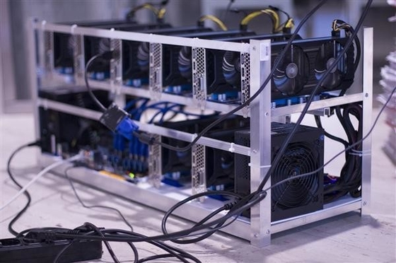 Btccrypto de Mijnwerker Bitmain S19 van Mijnbouwantminer S19XP Asic Blockchain Bitcoin PRO